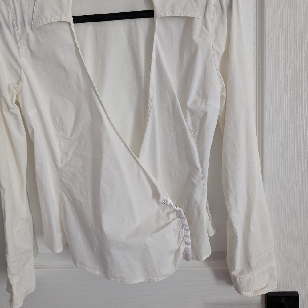 Retro 90s Wrap Guess Top.Hook and eye closure. Long sleeve with hook and eye .